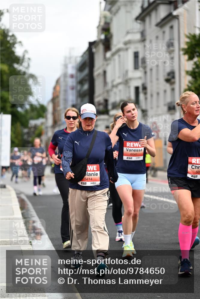 14.06.2026 - REWE Women's Run Dr. Thomas Lammeyer http://msf.ph/oto/9784650 14.06.2026 10:54:05 Laufen 5414, 6041, 7, 50, 7 meine-sportfotos.de
