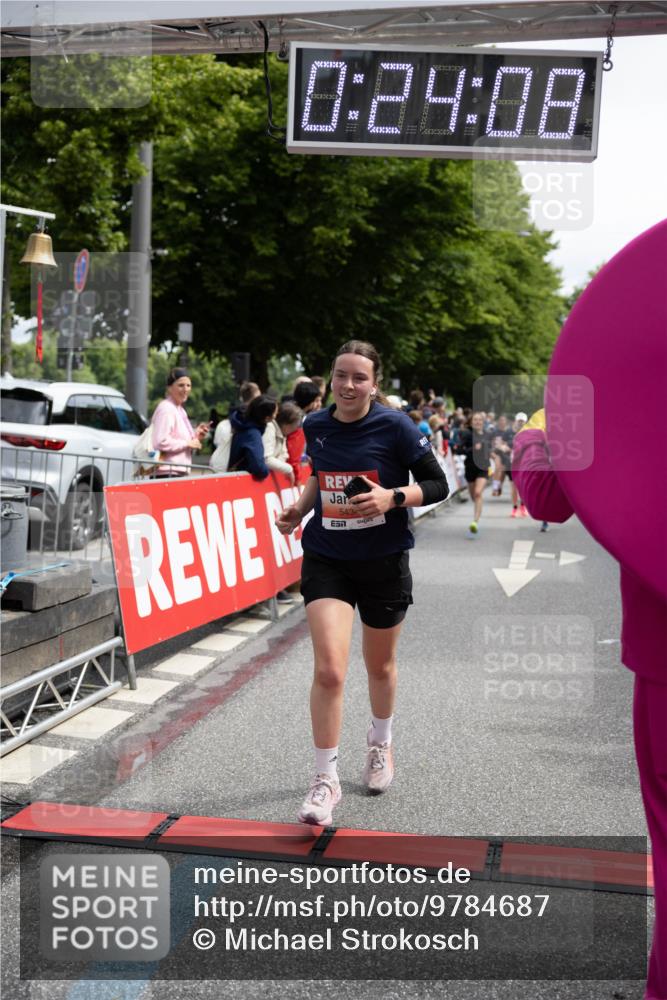 14.06.2026 - REWE Women's Run Michael Strokosch http://msf.ph/oto/9784687 14.06.2026 10:54:55 Laufen 0, 24, 08, 543 meine-sportfotos.de