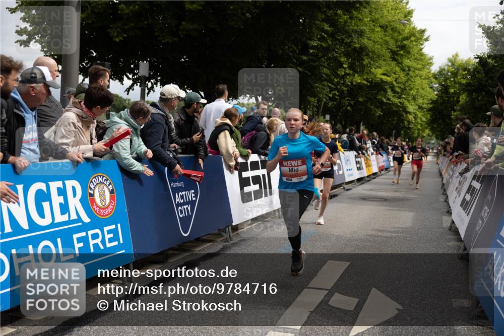 14.06.2026 - REWE Women's Run Michael Strokosch http://msf.ph/oto/9784716 14.06.2026 10:55:08 Laufen 5707, 51 meine-sportfotos.de