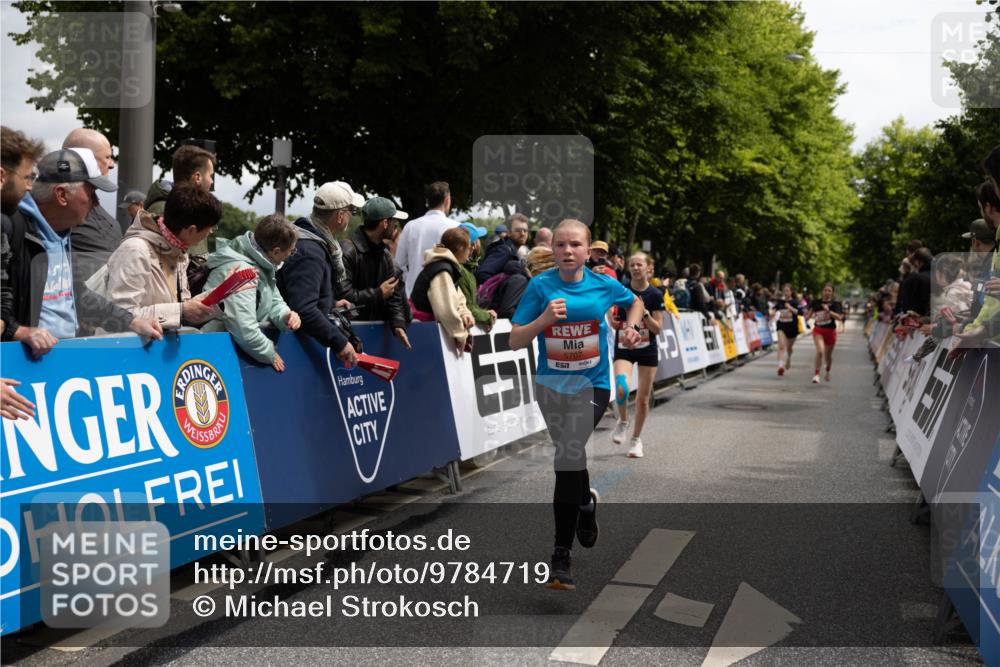14.06.2026 - REWE Women's Run Michael Strokosch http://msf.ph/oto/9784719 14.06.2026 10:55:08 Laufen 5707 meine-sportfotos.de