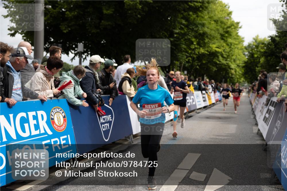 14.06.2026 - REWE Women's Run Michael Strokosch http://msf.ph/oto/9784725 14.06.2026 10:55:08 Laufen 5707, 3 meine-sportfotos.de