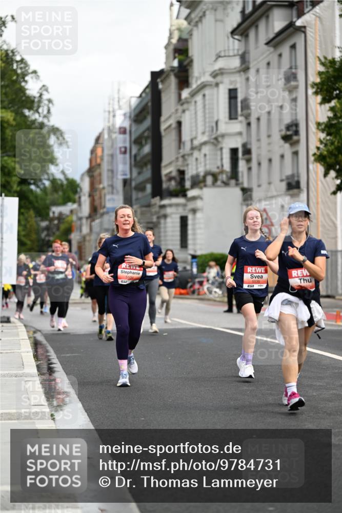14.06.2026 - REWE Women's Run Dr. Thomas Lammeyer http://msf.ph/oto/9784731 14.06.2026 10:54:10 Laufen 5535, 480, 5534, 7, 7 meine-sportfotos.de