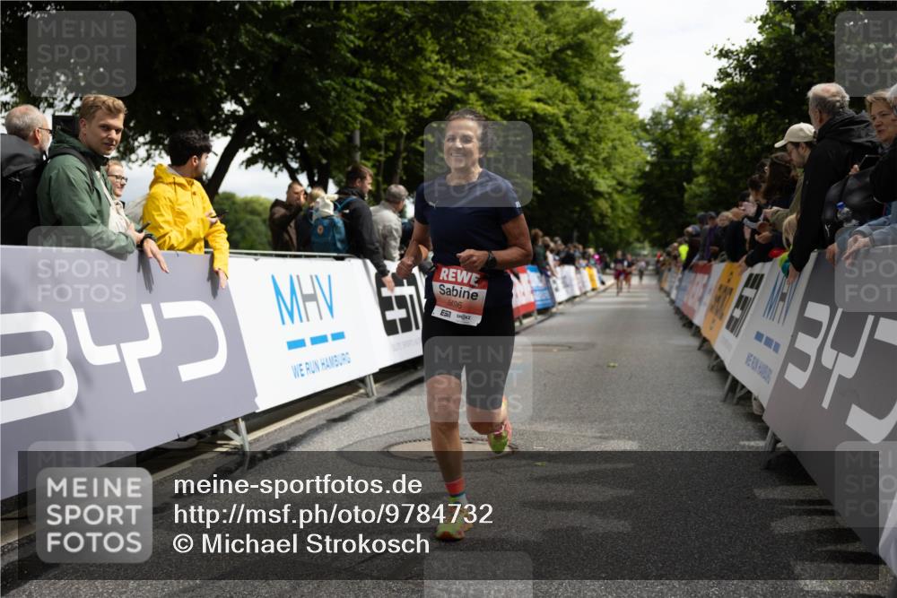 14.06.2026 - REWE Women's Run Michael Strokosch http://msf.ph/oto/9784732 14.06.2026 10:55:19 Laufen 345, 5096, 34 meine-sportfotos.de