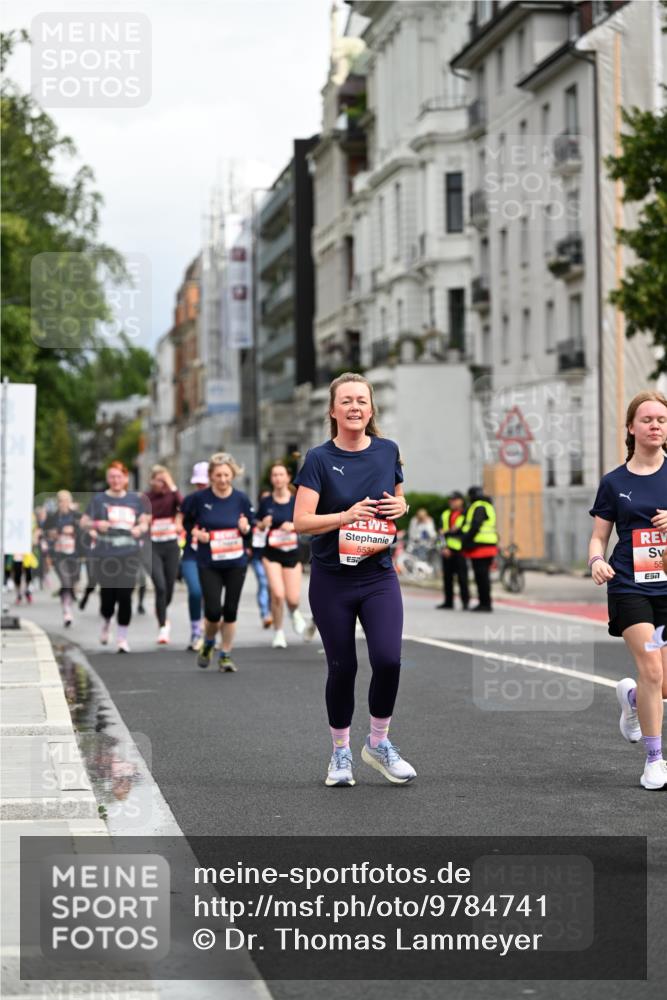 14.06.2026 - REWE Women's Run Dr. Thomas Lammeyer http://msf.ph/oto/9784741 14.06.2026 10:54:11 Laufen 665, 5534, 55, 57 meine-sportfotos.de