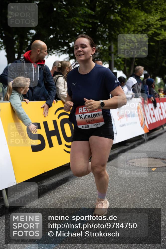 14.06.2026 - REWE Women's Run Michael Strokosch http://msf.ph/oto/9784750 14.06.2026 10:55:29 Laufen 5837 meine-sportfotos.de