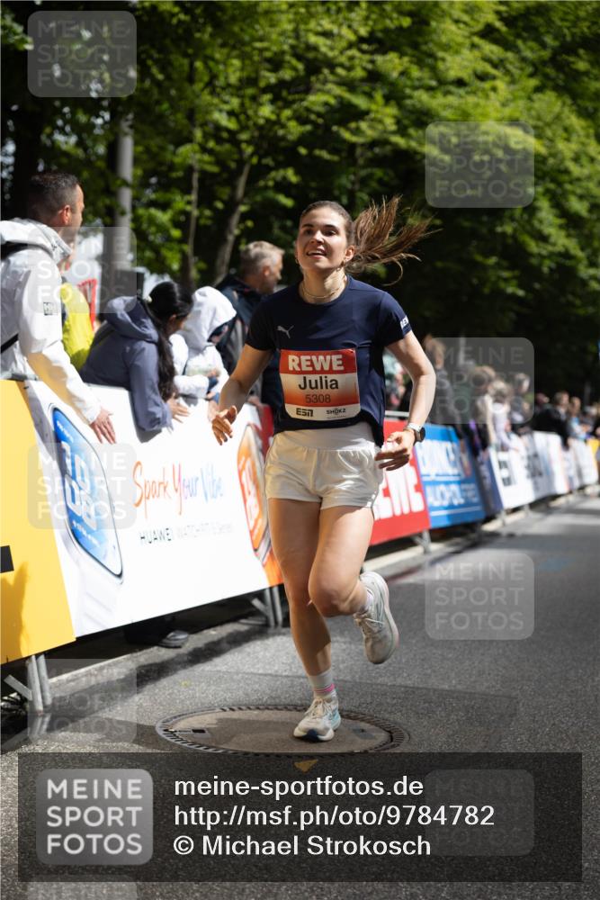 14.06.2026 - REWE Women's Run Michael Strokosch http://msf.ph/oto/9784782 14.06.2026 10:55:46 Laufen 5308 meine-sportfotos.de