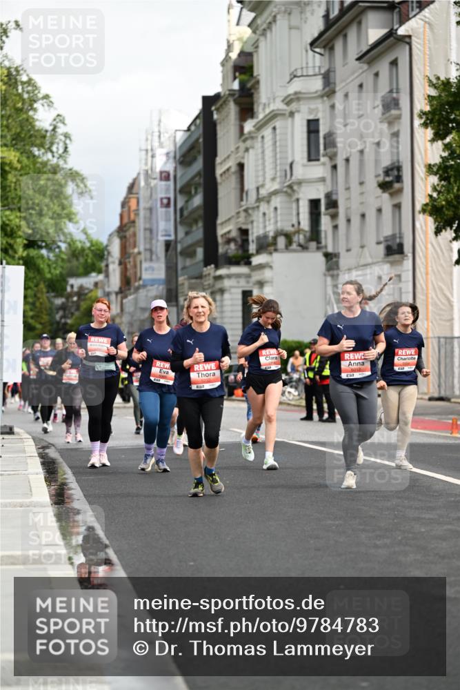14.06.2026 - REWE Women's Run Dr. Thomas Lammeyer http://msf.ph/oto/9784783 14.06.2026 10:54:14 Laufen 65, 6012 meine-sportfotos.de