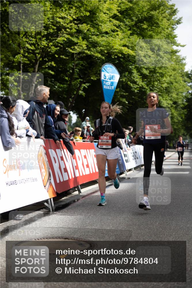 14.06.2026 - REWE Women's Run Michael Strokosch http://msf.ph/oto/9784804 14.06.2026 10:55:50 Laufen 5, 00, 5287, 57, 5 meine-sportfotos.de