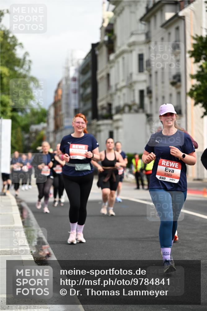14.06.2026 - REWE Women's Run Dr. Thomas Lammeyer http://msf.ph/oto/9784841 14.06.2026 10:54:17 Laufen 5369 meine-sportfotos.de