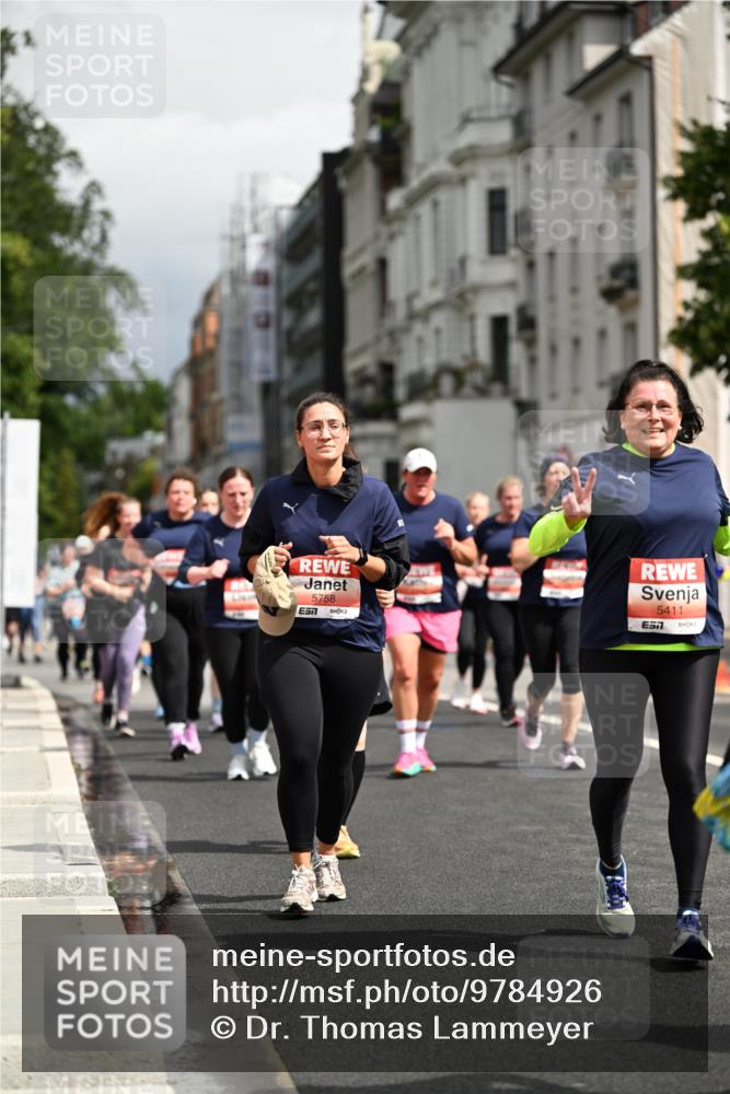 14.06.2026 - REWE Women's Run Dr. Thomas Lammeyer http://msf.ph/oto/9784926 14.06.2026 10:54:28 Laufen 5758, 7, 5411 meine-sportfotos.de