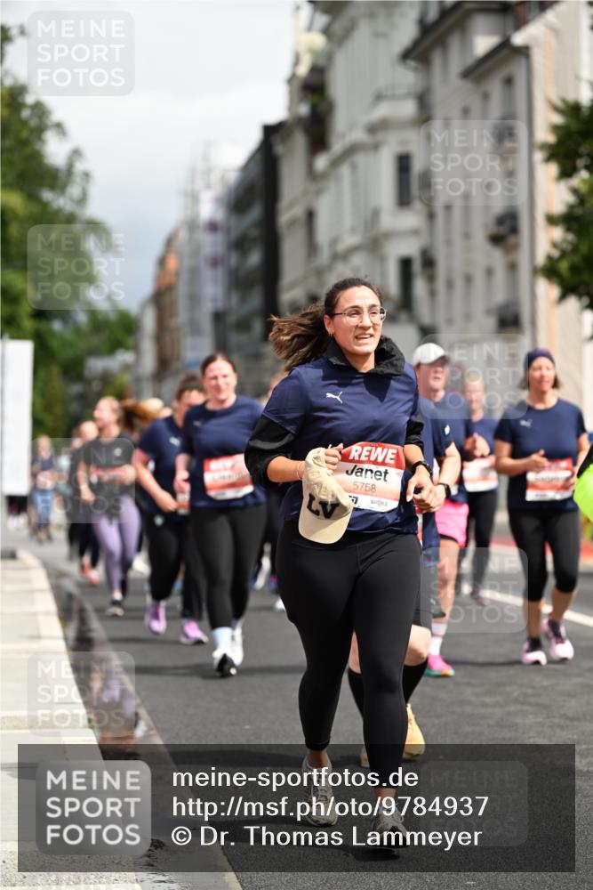 14.06.2026 - REWE Women's Run Dr. Thomas Lammeyer http://msf.ph/oto/9784937 14.06.2026 10:54:29 Laufen 5758 meine-sportfotos.de