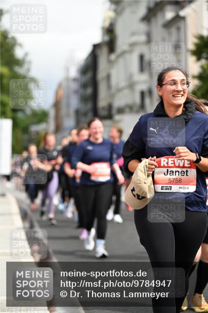 14.06.2026 - REWE Women's Run Dr. Thomas Lammeyer http://msf.ph/oto/9784947 14.06.2026 10:54:30 Laufen 5758 meine-sportfotos.de