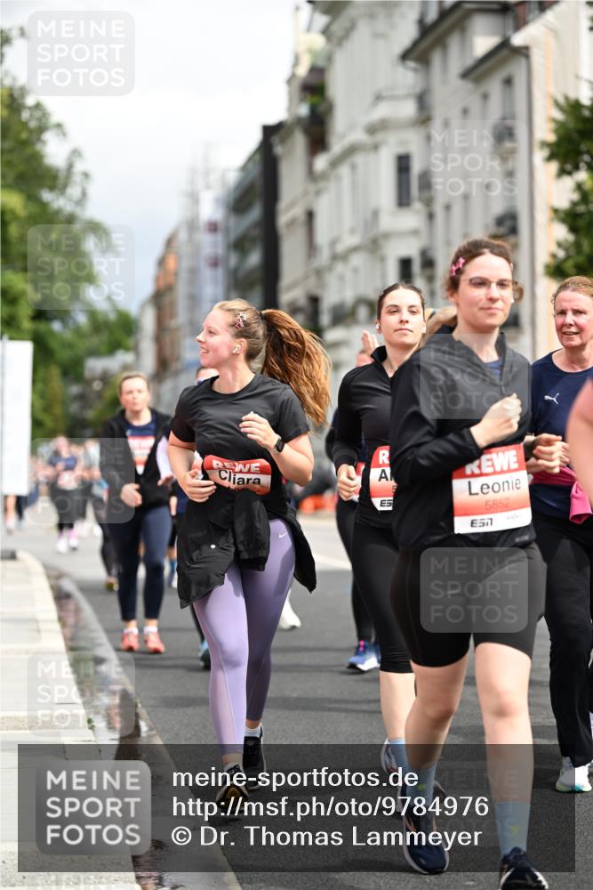 14.06.2026 - REWE Women's Run Dr. Thomas Lammeyer http://msf.ph/oto/9784976 14.06.2026 10:54:34 Laufen 5852, 57 meine-sportfotos.de