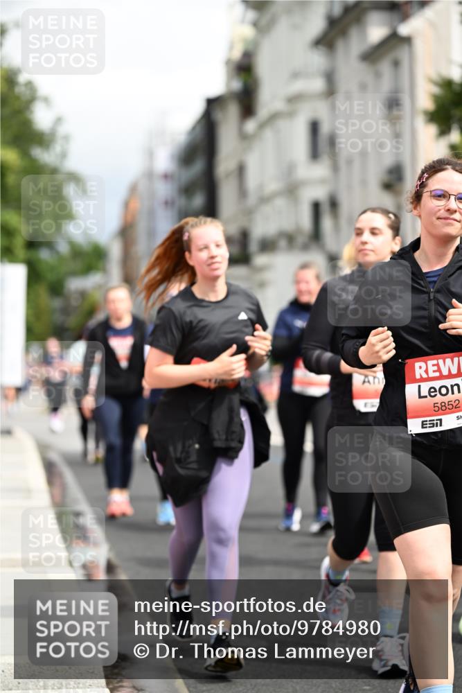 14.06.2026 - REWE Women's Run Dr. Thomas Lammeyer http://msf.ph/oto/9784980 14.06.2026 10:54:34 Laufen 5852 meine-sportfotos.de