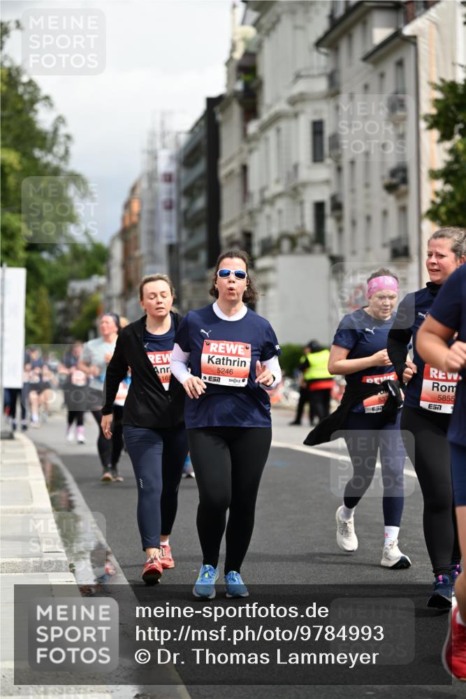 14.06.2026 - REWE Women's Run Dr. Thomas Lammeyer http://msf.ph/oto/9784993 14.06.2026 10:54:36 Laufen 165, 5246, 57, 5855, 7 meine-sportfotos.de