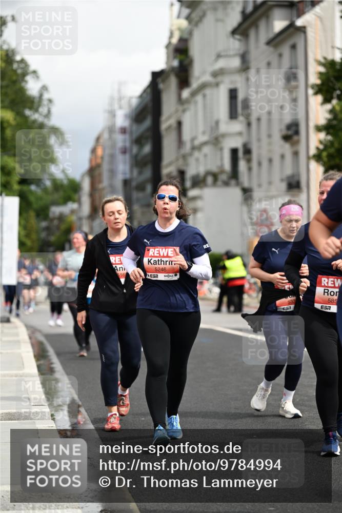 14.06.2026 - REWE Women's Run Dr. Thomas Lammeyer http://msf.ph/oto/9784994 14.06.2026 10:54:36 Laufen 516, 5246, 551, 585, 57 meine-sportfotos.de