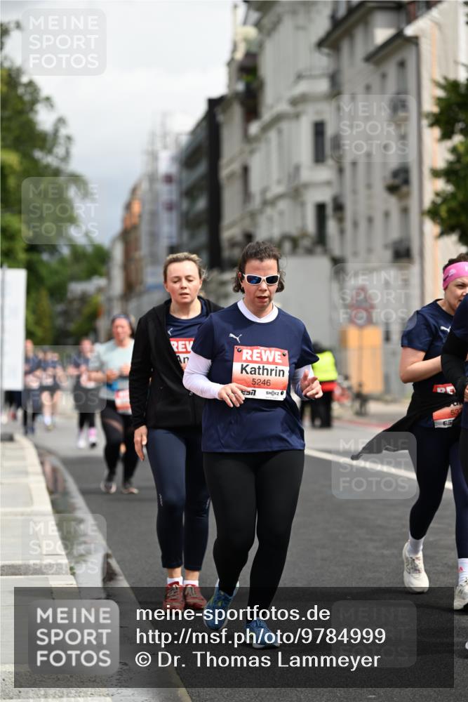 14.06.2026 - REWE Women's Run Dr. Thomas Lammeyer http://msf.ph/oto/9784999 14.06.2026 10:54:37 Laufen 5246, 532 meine-sportfotos.de