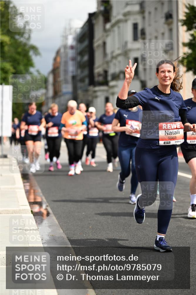 14.06.2026 - REWE Women's Run Dr. Thomas Lammeyer http://msf.ph/oto/9785079 14.06.2026 10:54:49 Laufen 5968 meine-sportfotos.de