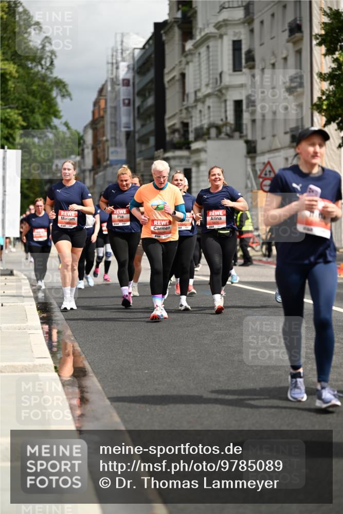 14.06.2026 - REWE Women's Run Dr. Thomas Lammeyer http://msf.ph/oto/9785089 14.06.2026 10:54:50 Laufen 5543, 577, 5825 meine-sportfotos.de