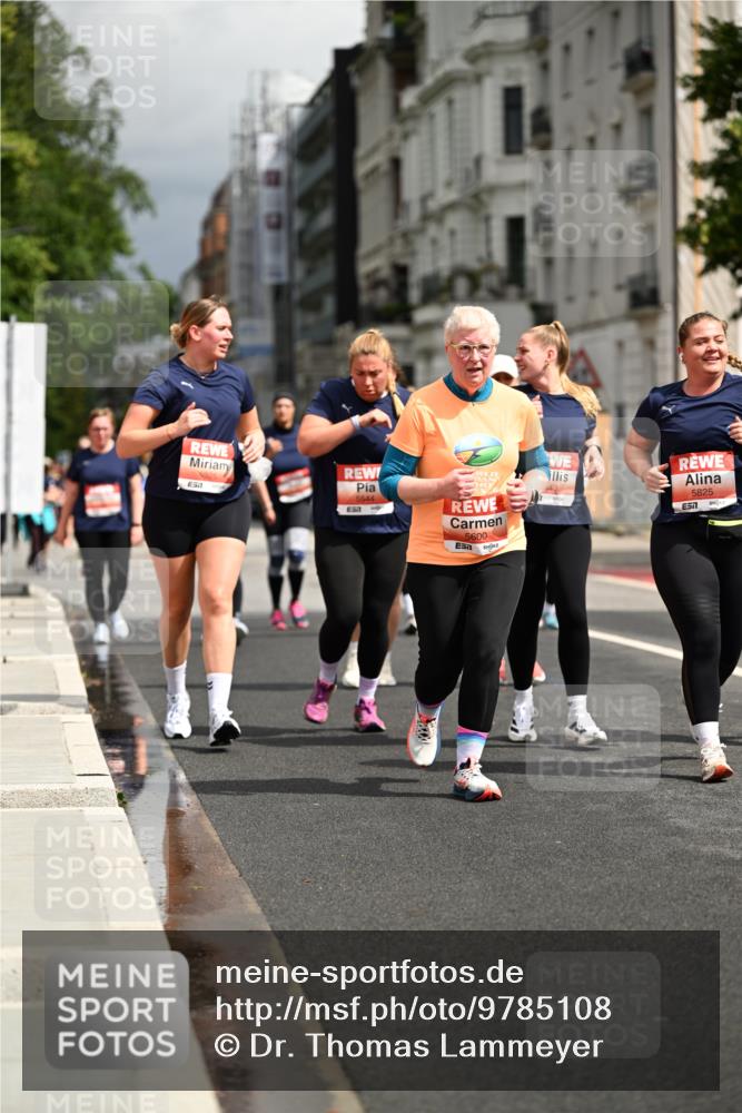 14.06.2026 - REWE Women's Run Dr. Thomas Lammeyer http://msf.ph/oto/9785108 14.06.2026 10:54:53 Laufen 5, 5544, 5600, 5825, 57 meine-sportfotos.de