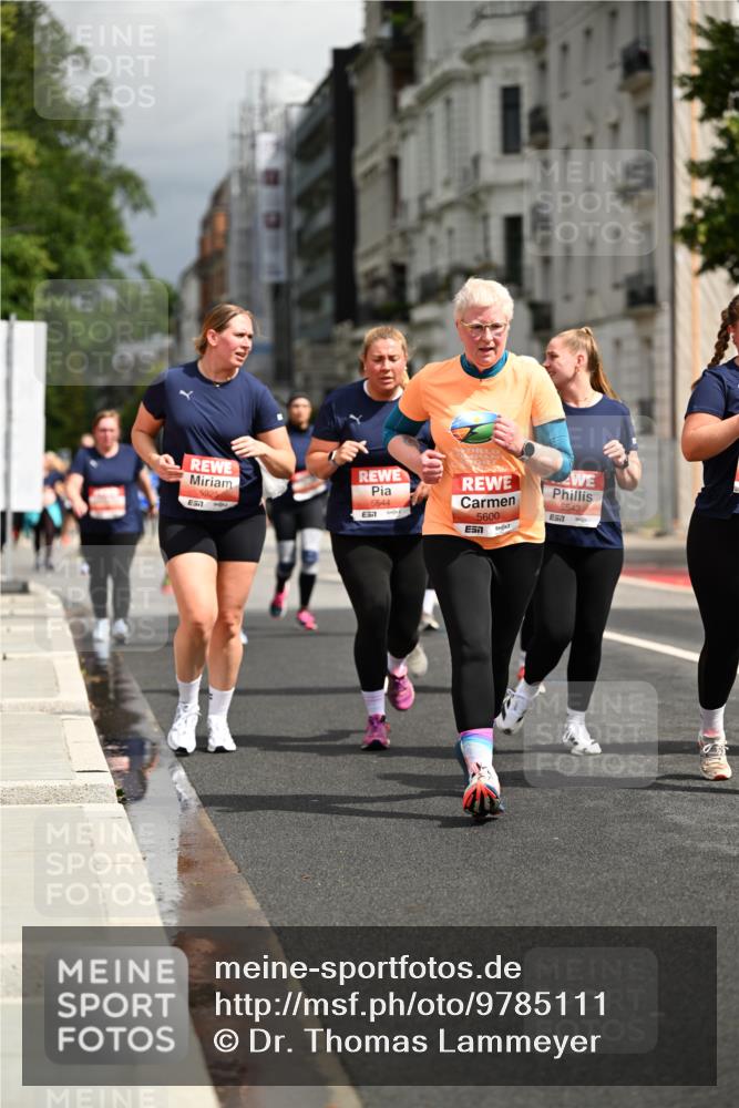 14.06.2026 - REWE Women's Run Dr. Thomas Lammeyer http://msf.ph/oto/9785111 14.06.2026 10:54:53 Laufen 5925, 5544, 5600, 7, 5543, 57 meine-sportfotos.de