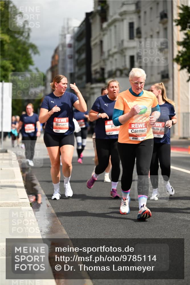 14.06.2026 - REWE Women's Run Dr. Thomas Lammeyer http://msf.ph/oto/9785114 14.06.2026 10:54:53 Laufen 7, 6544, 51, 5600, 6543 meine-sportfotos.de