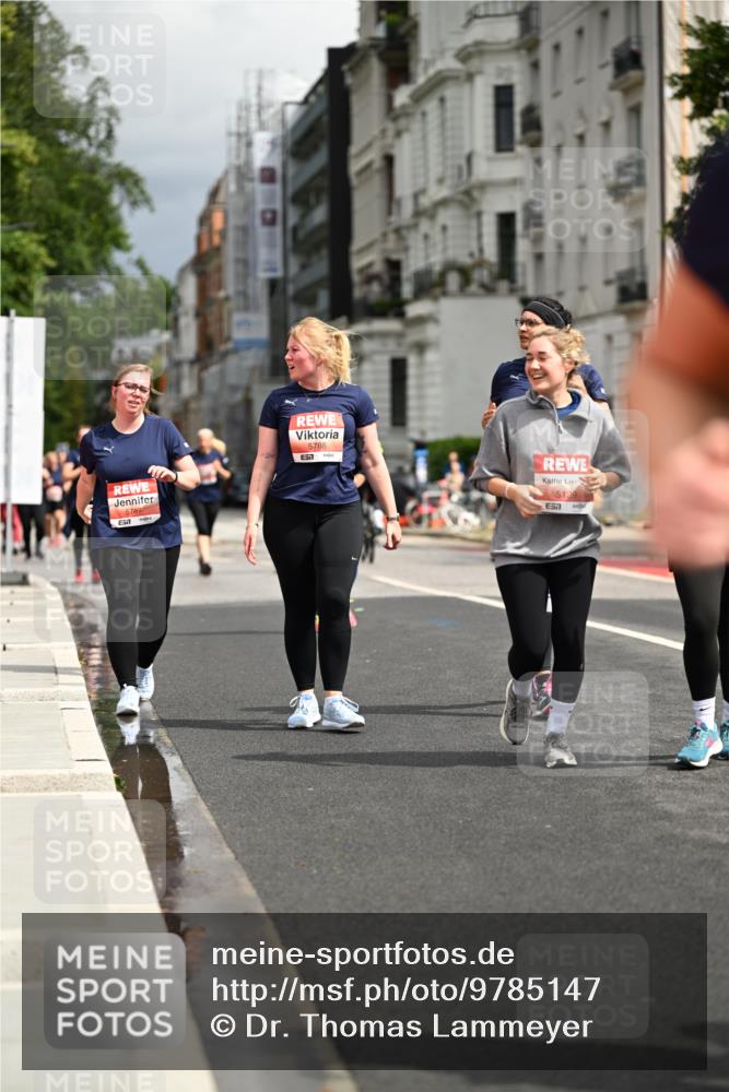 14.06.2026 - REWE Women's Run Dr. Thomas Lammeyer http://msf.ph/oto/9785147 14.06.2026 10:54:57 Laufen 5787, 5788, 51, 5129, 7 meine-sportfotos.de