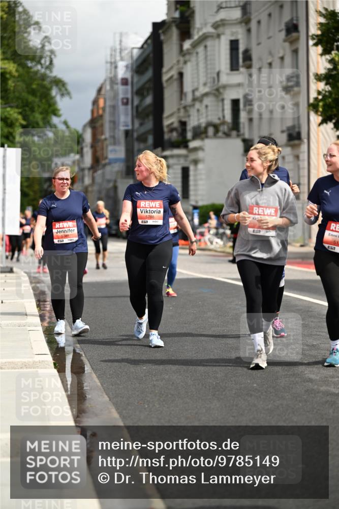 14.06.2026 - REWE Women's Run Dr. Thomas Lammeyer http://msf.ph/oto/9785149 14.06.2026 10:54:57 Laufen 5787, 57, 5788, 7, 57, 51 meine-sportfotos.de