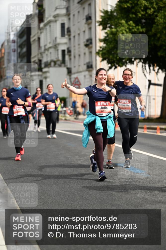 14.06.2026 - REWE Women's Run Dr. Thomas Lammeyer http://msf.ph/oto/9785203 14.06.2026 10:55:08 Laufen 6039, 6014 meine-sportfotos.de
