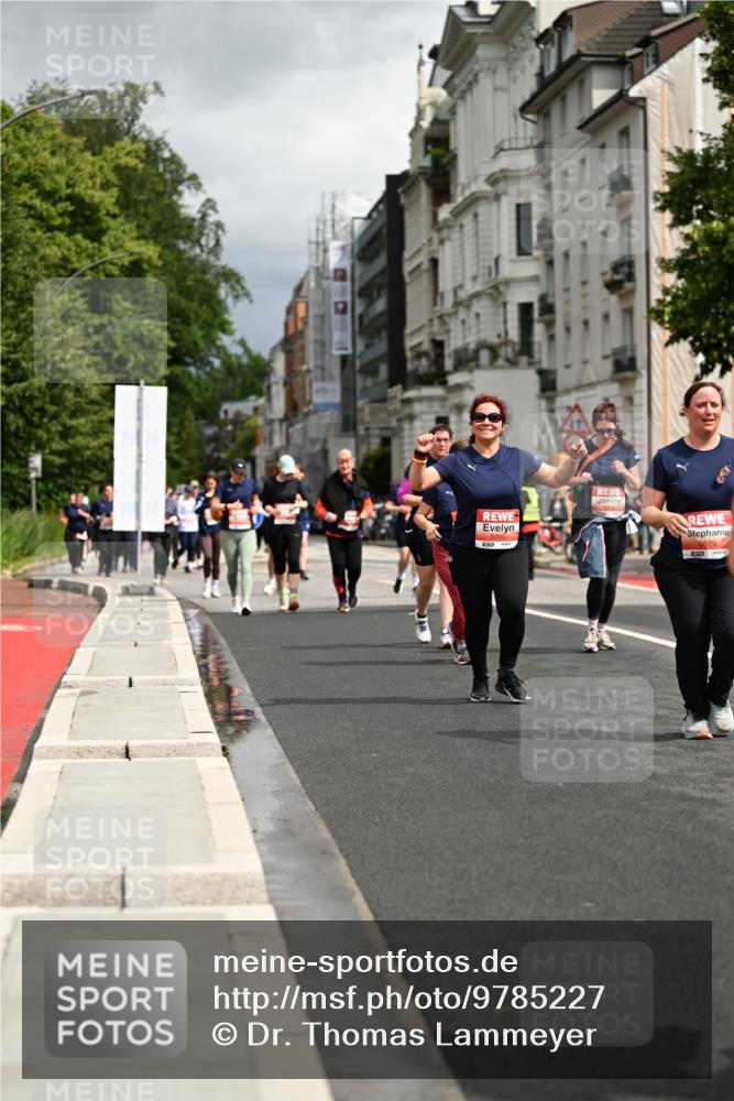 14.06.2026 - REWE Women's Run Dr. Thomas Lammeyer http://msf.ph/oto/9785227 14.06.2026 10:55:12 Laufen 5073 meine-sportfotos.de