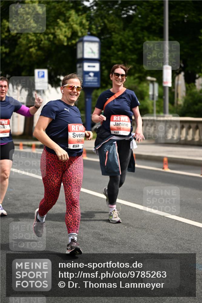 14.06.2026 - REWE Women's Run Dr. Thomas Lammeyer http://msf.ph/oto/9785263 14.06.2026 10:55:16 Laufen 5854, 5406, 57 meine-sportfotos.de