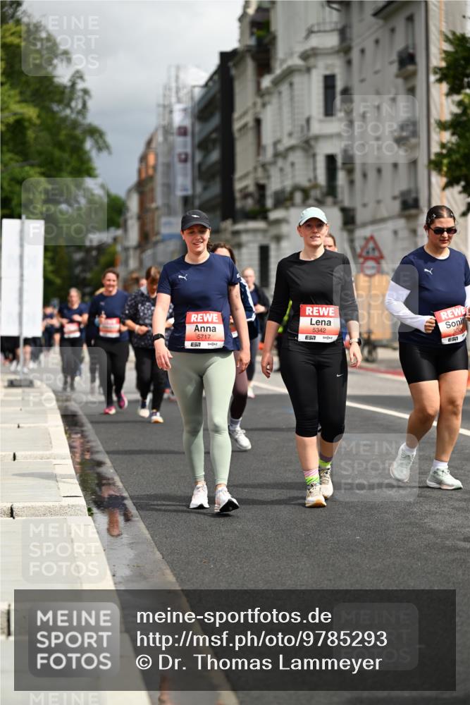 14.06.2026 - REWE Women's Run Dr. Thomas Lammeyer http://msf.ph/oto/9785293 14.06.2026 10:55:21 Laufen 5717, 57, 5342, 7 meine-sportfotos.de