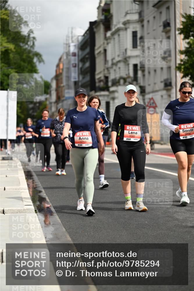 14.06.2026 - REWE Women's Run Dr. Thomas Lammeyer http://msf.ph/oto/9785294 14.06.2026 10:55:21 Laufen 5717, 7, 5342, 7, 5900, 57 meine-sportfotos.de