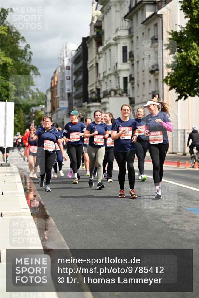 14.06.2026 - REWE Women's Run Dr. Thomas Lammeyer http://msf.ph/oto/9785412 14.06.2026 10:55:41 Laufen 6022, 6068 meine-sportfotos.de