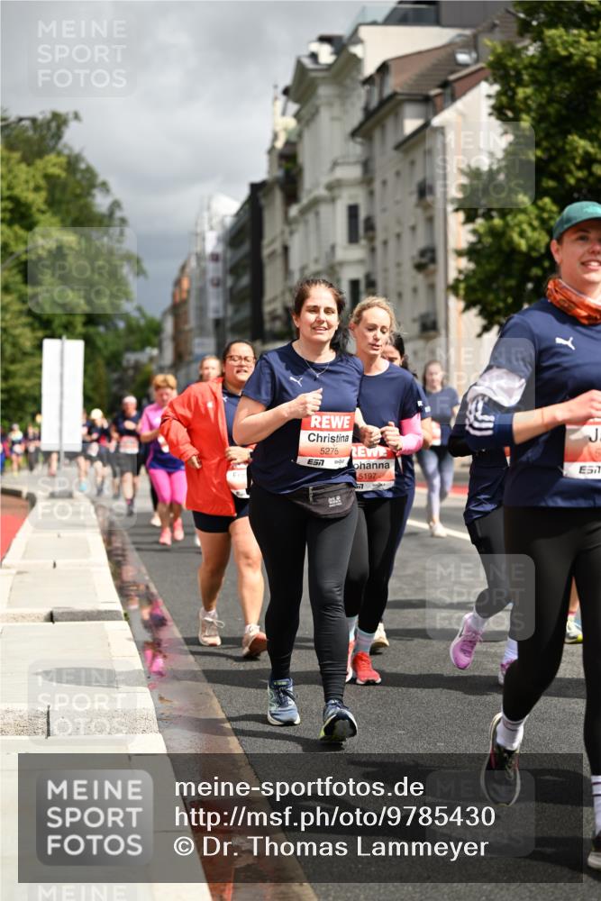 14.06.2026 - REWE Women's Run Dr. Thomas Lammeyer http://msf.ph/oto/9785430 14.06.2026 10:55:47 Laufen 5275, 5197, 577 meine-sportfotos.de