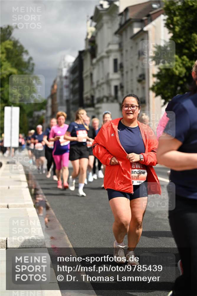 14.06.2026 - REWE Women's Run Dr. Thomas Lammeyer http://msf.ph/oto/9785439 14.06.2026 10:55:48 Laufen 5755 meine-sportfotos.de