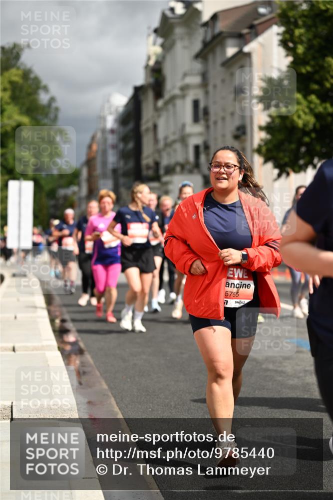 14.06.2026 - REWE Women's Run Dr. Thomas Lammeyer http://msf.ph/oto/9785440 14.06.2026 10:55:49 Laufen 5755, 7 meine-sportfotos.de