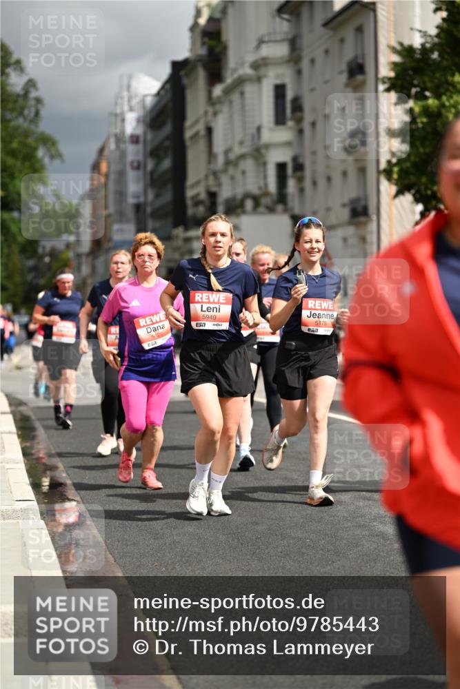 14.06.2026 - REWE Women's Run Dr. Thomas Lammeyer http://msf.ph/oto/9785443 14.06.2026 10:55:49 Laufen 7, 20, 5949, 57, 5175 meine-sportfotos.de