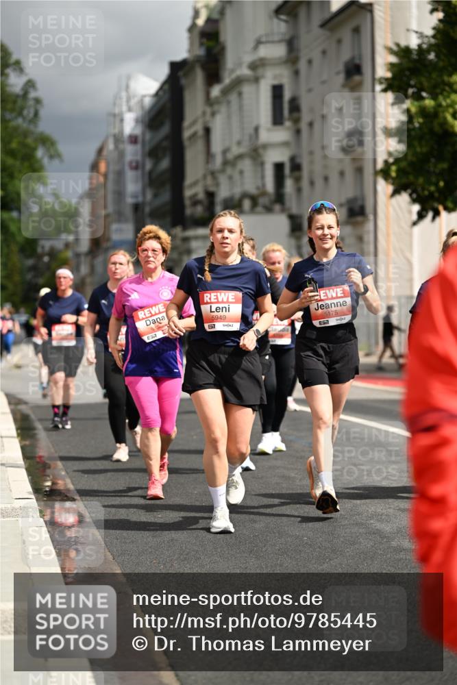 14.06.2026 - REWE Women's Run Dr. Thomas Lammeyer http://msf.ph/oto/9785445 14.06.2026 10:55:50 Laufen 5949, 5175, 7 meine-sportfotos.de