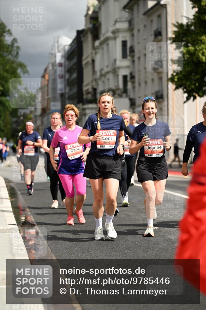 14.06.2026 - REWE Women's Run Dr. Thomas Lammeyer http://msf.ph/oto/9785446 14.06.2026 10:55:50 Laufen 57, 5949, 5175, 7 meine-sportfotos.de