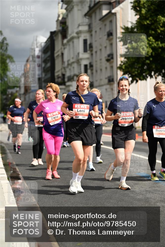 14.06.2026 - REWE Women's Run Dr. Thomas Lammeyer http://msf.ph/oto/9785450 14.06.2026 10:55:50 Laufen 20, 57, 5949, 5175, 5831 meine-sportfotos.de