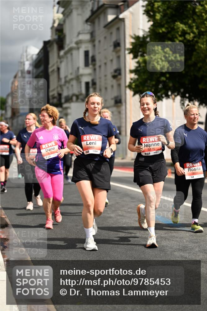 14.06.2026 - REWE Women's Run Dr. Thomas Lammeyer http://msf.ph/oto/9785453 14.06.2026 10:55:50 Laufen 5949, 7, 5175, 57, 5831, 57 meine-sportfotos.de
