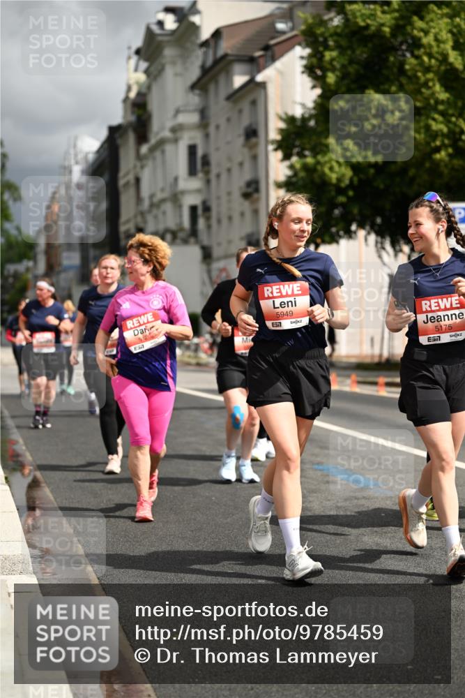 14.06.2026 - REWE Women's Run Dr. Thomas Lammeyer http://msf.ph/oto/9785459 14.06.2026 10:55:51 Laufen 57, 5949, 7, 5175 meine-sportfotos.de