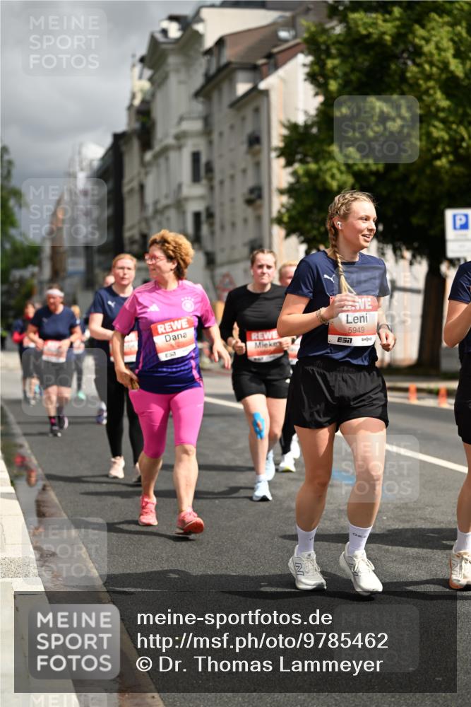 14.06.2026 - REWE Women's Run Dr. Thomas Lammeyer http://msf.ph/oto/9785462 14.06.2026 10:55:51 Laufen 57, 5949 meine-sportfotos.de