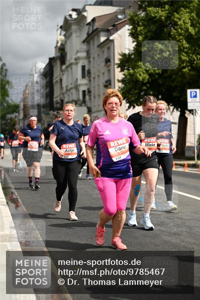 14.06.2026 - REWE Women's Run Dr. Thomas Lammeyer http://msf.ph/oto/9785467 14.06.2026 10:55:52 Laufen 5617, 7, 5120, 77, 698 meine-sportfotos.de