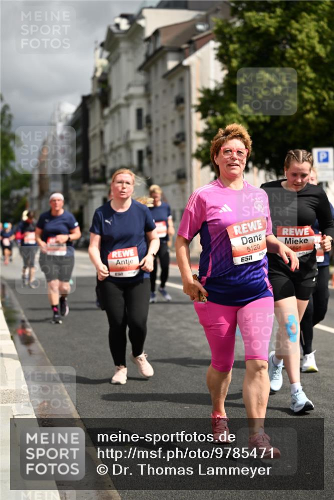14.06.2026 - REWE Women's Run Dr. Thomas Lammeyer http://msf.ph/oto/9785471 14.06.2026 10:55:53 Laufen 5120, 5698 meine-sportfotos.de