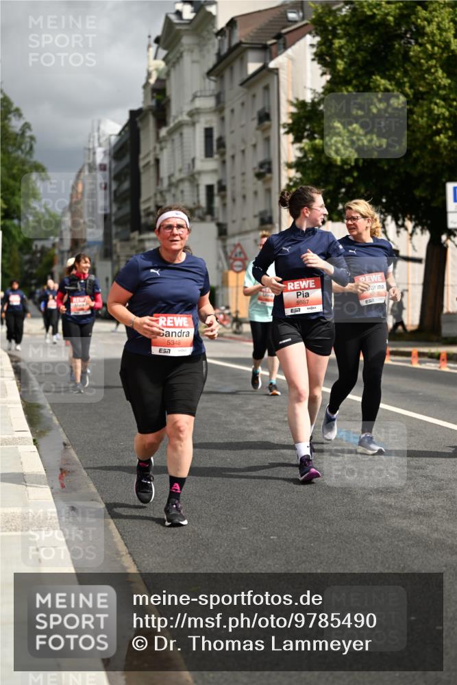 14.06.2026 - REWE Women's Run Dr. Thomas Lammeyer http://msf.ph/oto/9785490 14.06.2026 10:55:55 Laufen 5348, 7, 5987, 657, 57 meine-sportfotos.de