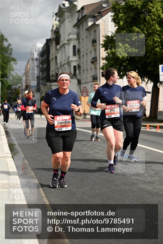 14.06.2026 - REWE Women's Run Dr. Thomas Lammeyer http://msf.ph/oto/9785491 14.06.2026 10:55:56 Laufen 5987, 5762, 57, 5348 meine-sportfotos.de