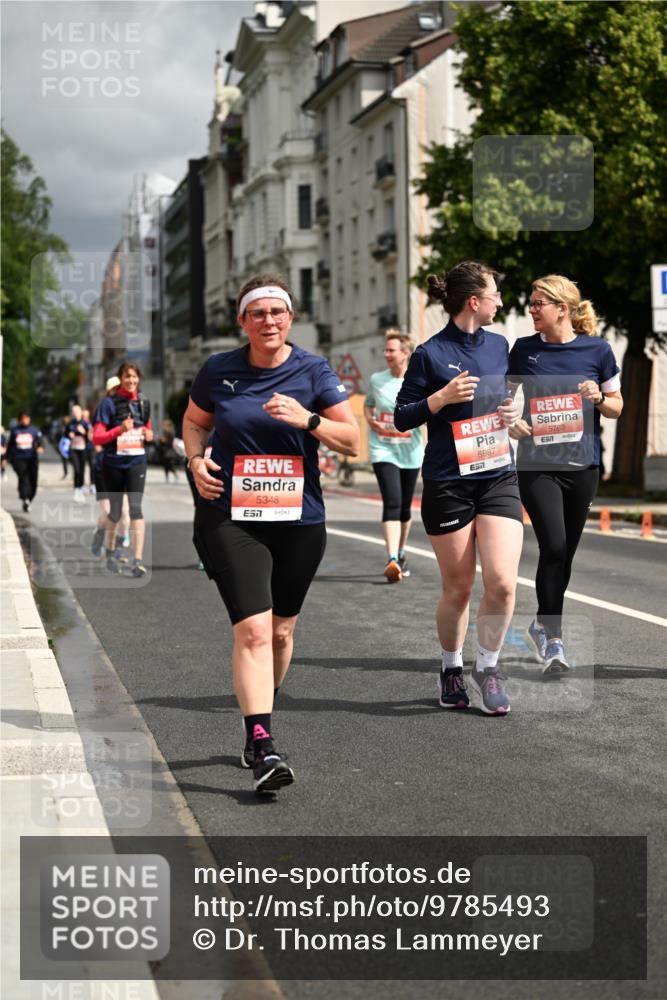 14.06.2026 - REWE Women's Run Dr. Thomas Lammeyer http://msf.ph/oto/9785493 14.06.2026 10:55:56 Laufen 5348, 57, 5987, 7, 5762 meine-sportfotos.de