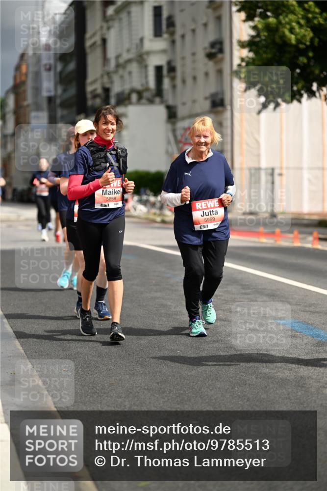 14.06.2026 - REWE Women's Run Dr. Thomas Lammeyer http://msf.ph/oto/9785513 14.06.2026 10:55:59 Laufen 5658, 5959, 7 meine-sportfotos.de